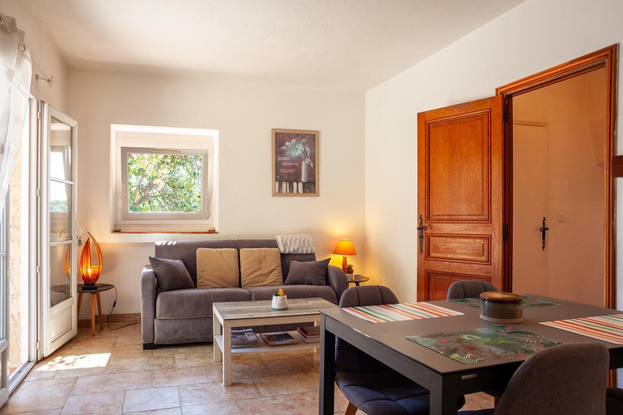 Somptueux Appartement Avec Jardin Каси Экстерьер фото