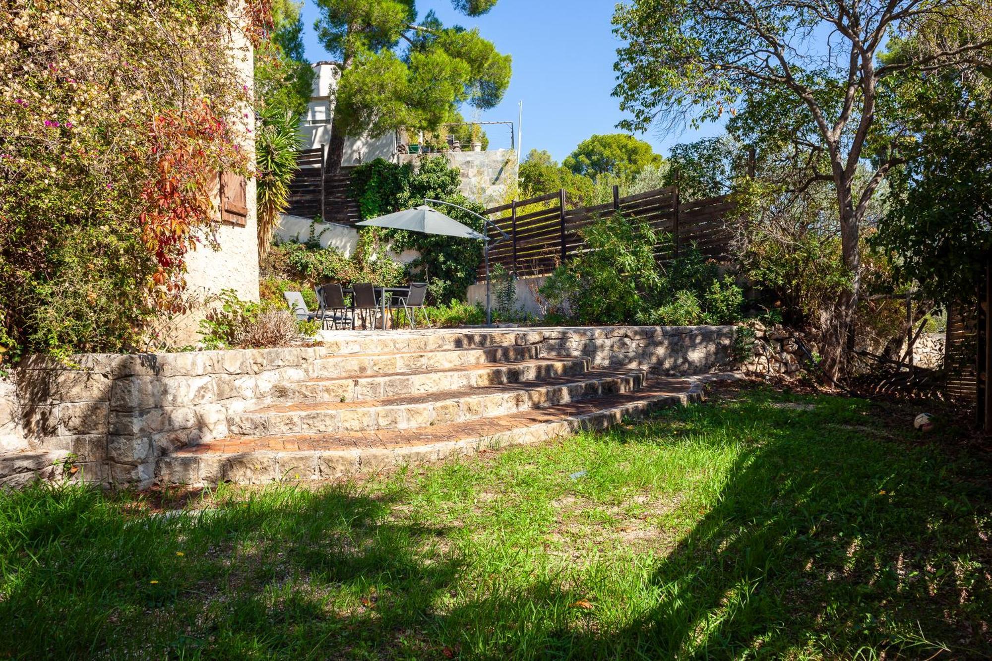 Somptueux Appartement Avec Jardin Каси Экстерьер фото