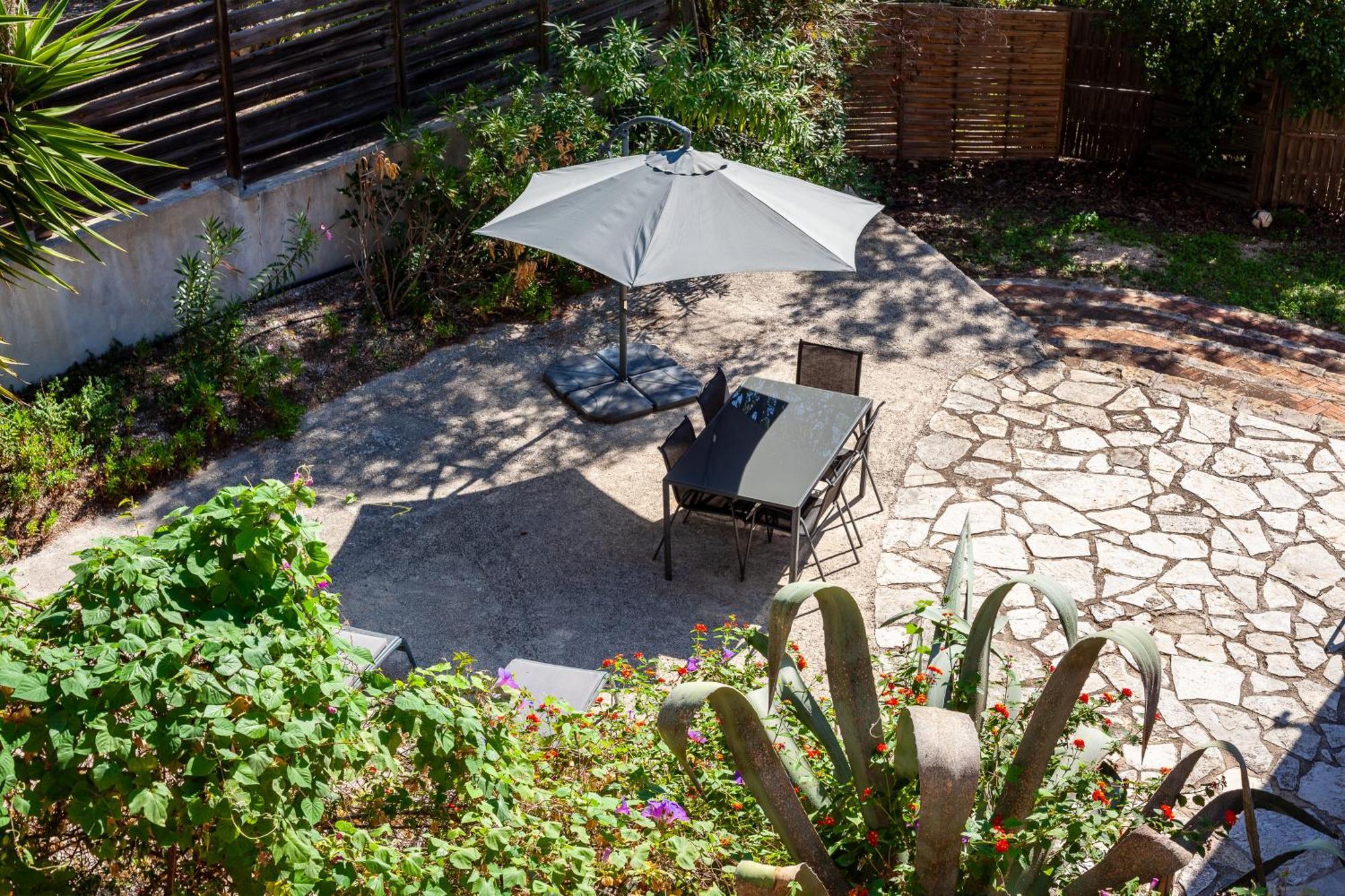 Somptueux Appartement Avec Jardin Каси Экстерьер фото